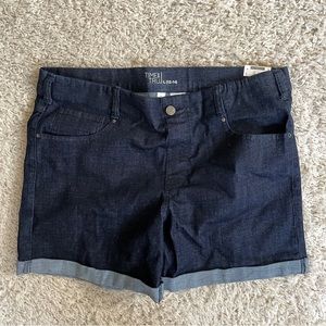 Darks wash Jean shorts